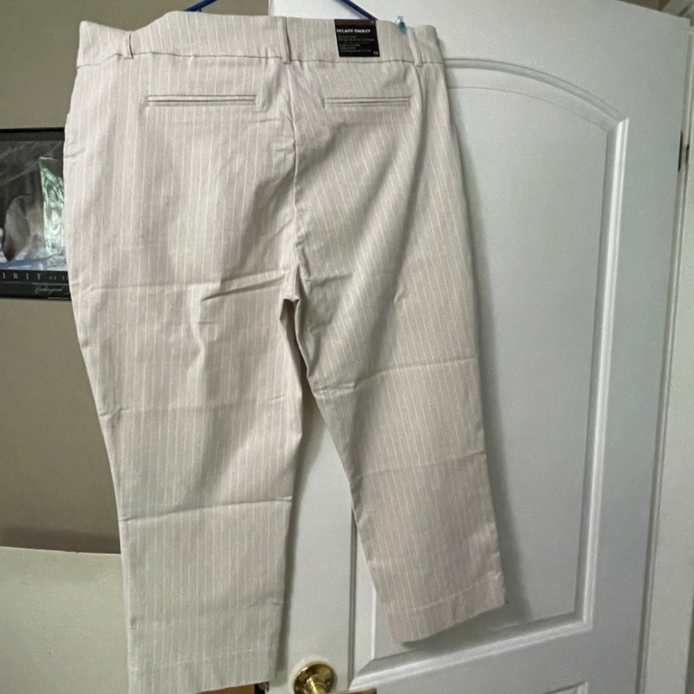 Summer capris - Picture 3 of 3